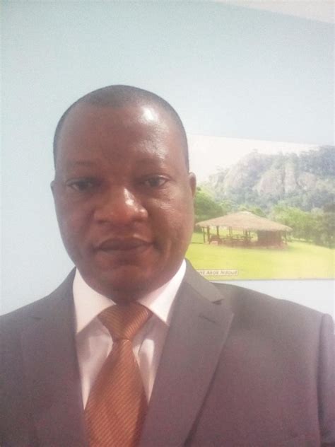 S.E. Paul Biya et le Septennat des Grandes Opportunités au Cameroun: Une parution de l'école doctorale de Maaron Business School à Douala